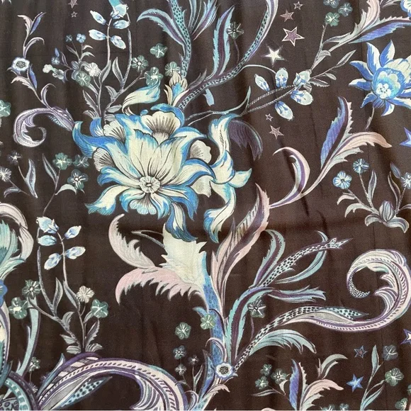 Roberto Cavalli Floral Modal Scarf/Wrap - Picture 11 of 12